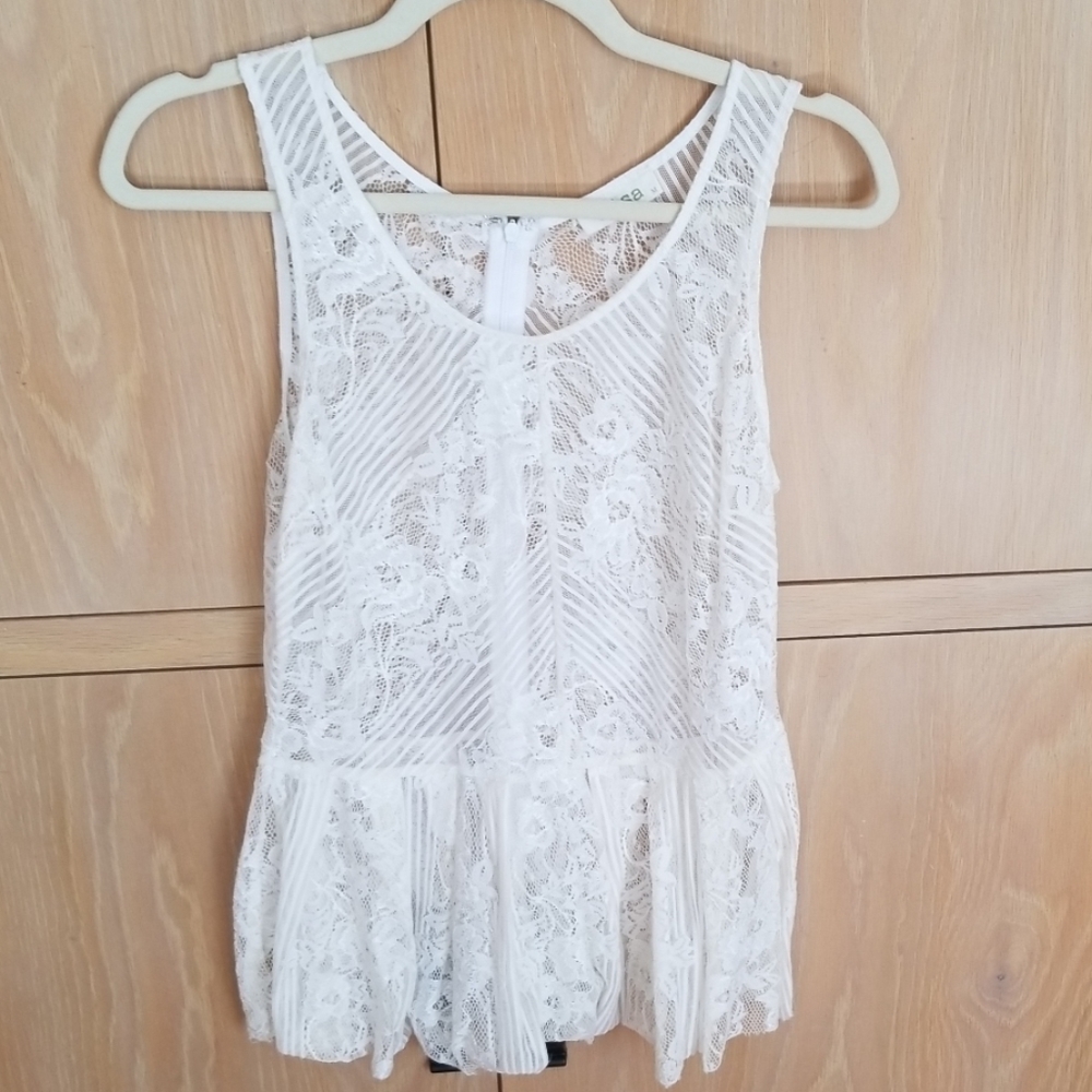 C'isa Lace tank top Off white  Size M